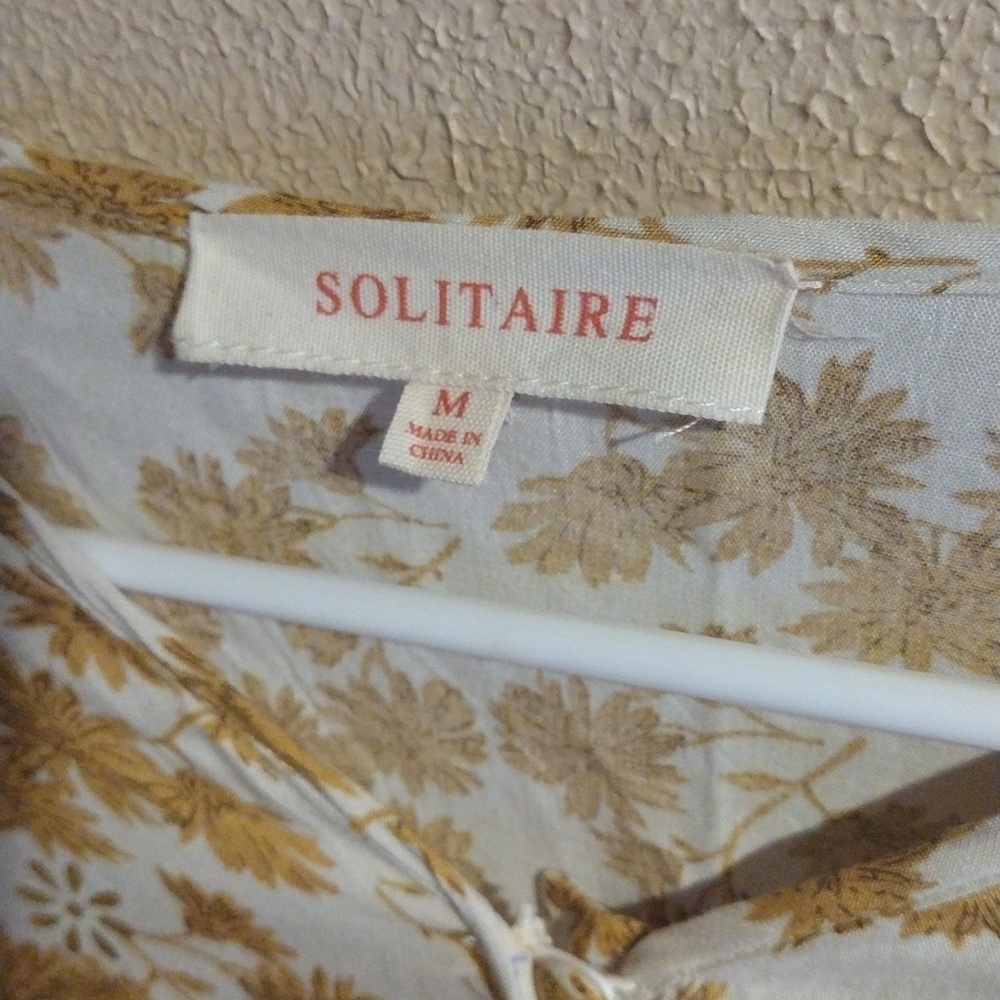 Mustard Yellow and Gold Floral Boho Solitaire Top M NWOT - Picture 5 of 7